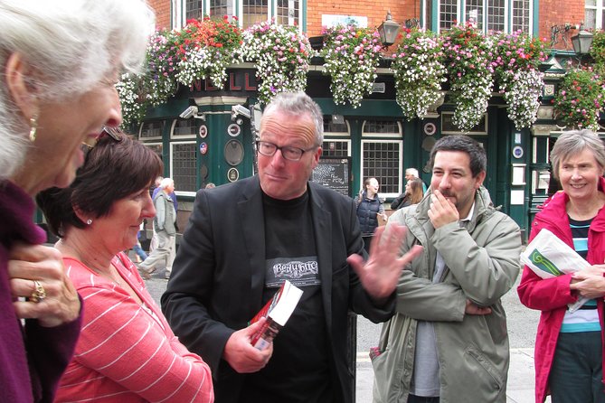 1916 Rebellion Walking Tour - Starting at 23 Wicklow St: the International Bar sets the tone