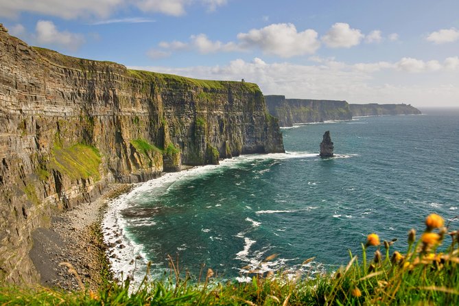 2-Day Cliffs of Moher, Connemara and Galway Bay Rail Tour from Dublin - Train to the West: How the “Rail Tour” Actually Plays Out