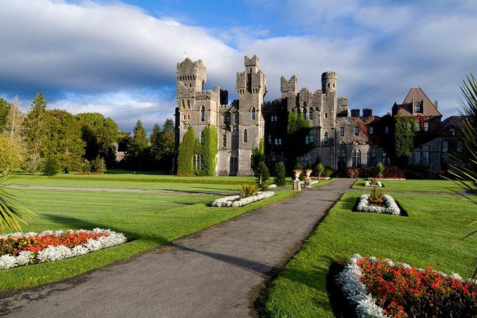 3-Day Southern Ireland Tour Including Galway and Kerry from Dublin - Adare’s thatched cottages: a tidy, charming finish before the Dublin drive