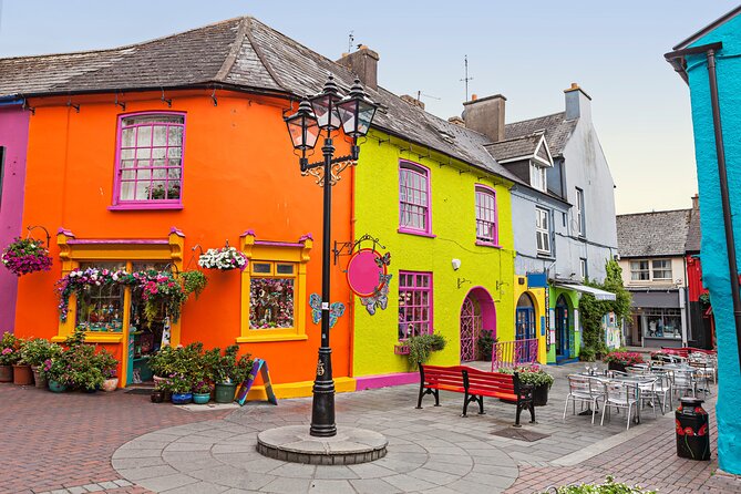 5 Day Ireland's South−East Including Admission from Dublin - First Day South: Rock of Dunamase, Cashel, Blarney, and Kinsale’s Pub Streets