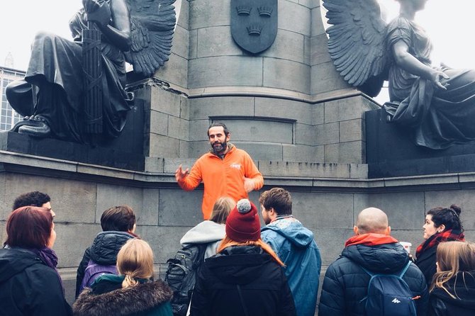 90 Minute Dublin Walking tour and Sightseeing tips - Start at 12 Aston Quay: The Meet-and-Greet That Actually Matters