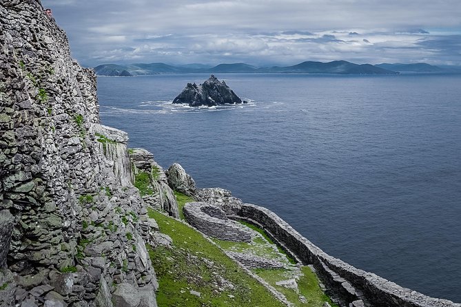 Beautiful Southwest Tour 2022 - Killarney National Park: jaunting carts, red deer chances, and a waterbus cruise