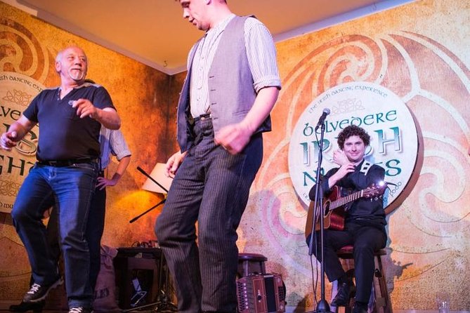 Belvedere Irish Night Show, Dance and Traditional 3-Course Dinner - Price and logistics: what you pay for, and what to watch before ordering drinks