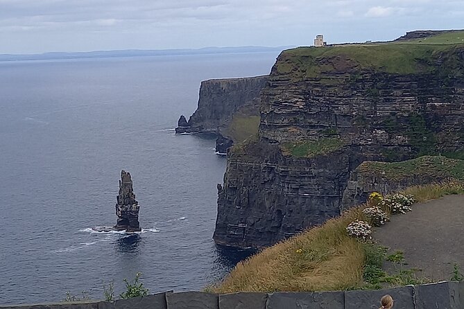 Cliffs of Moher and Burren Private Day Tour - Dublin to Kinvara and the Burren edge: start with castles and quick coastal context
