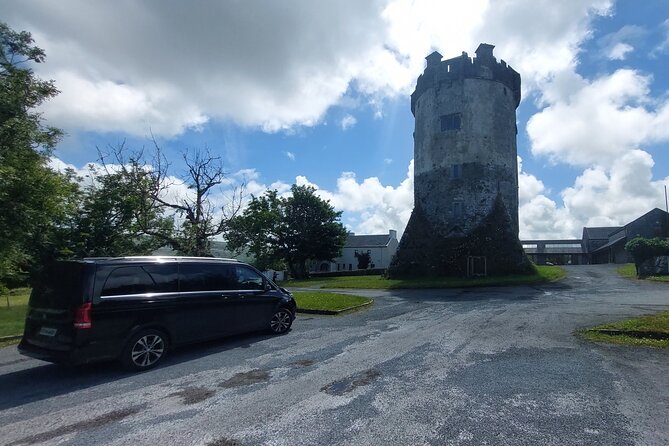 Cliffs of Moher and Burren Private Day Tour - Corcomroe Abbey: a quiet break from the coast’s noise