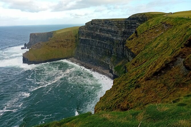 Cliffs of Moher and Wild Atlantic Way Private Tour: From Dublin - Price and logistics: what you’re really paying for