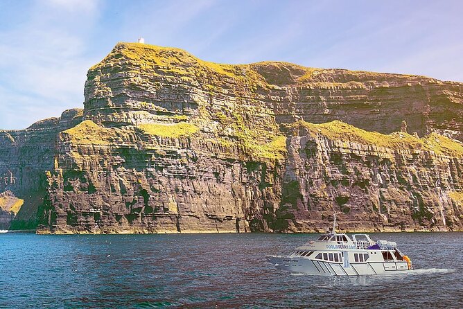 Cliffs of Moher Tour from Dublin with Boat Cruise - The day’s timing: a full 9.5-hour commitment (starting at 10:00)