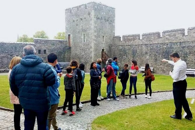 Cork City, Cahir Castle and Rock of Cashel Tour with Spanish Speaking Guide - Timing, Group Size, and What 12 Hours Feels Like