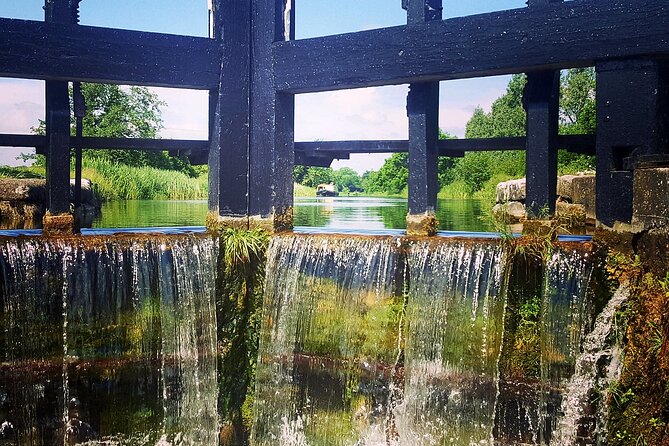 Digby Lock Cruise - Explore Ireland's Historic Grand Canal. - On-board bar and snack strategy: what to budget without stressing