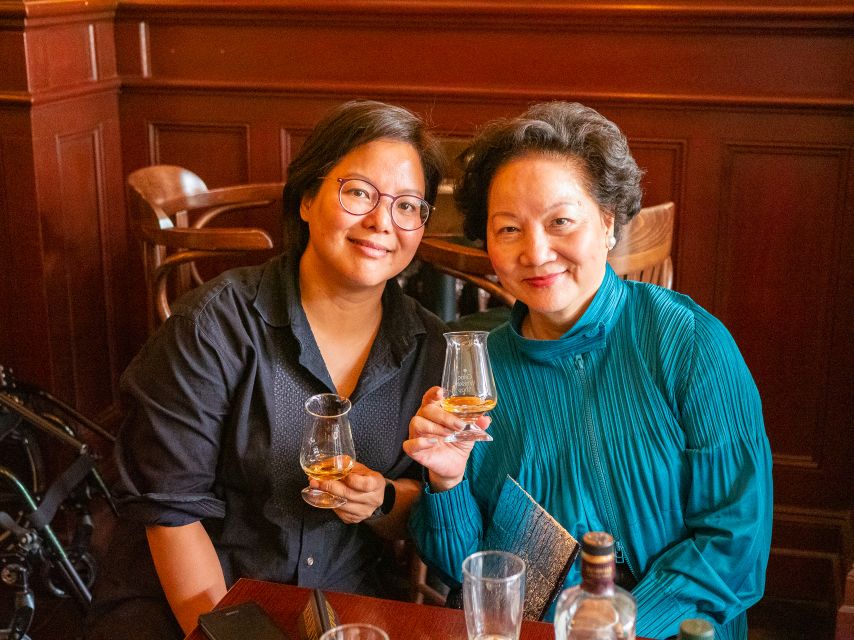 Dublin: 2-Hour Premium Whiskey and Food Tasting Tour - What your whiskey guide does (and why it feels different in a small group)