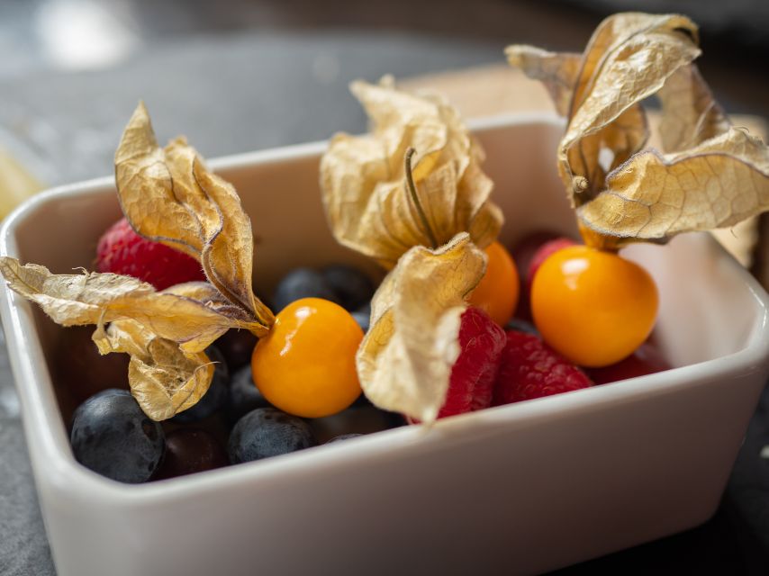 Dublin: 2-Hour Premium Whiskey and Food Tasting Tour - Practical tips to get more out of your tastings