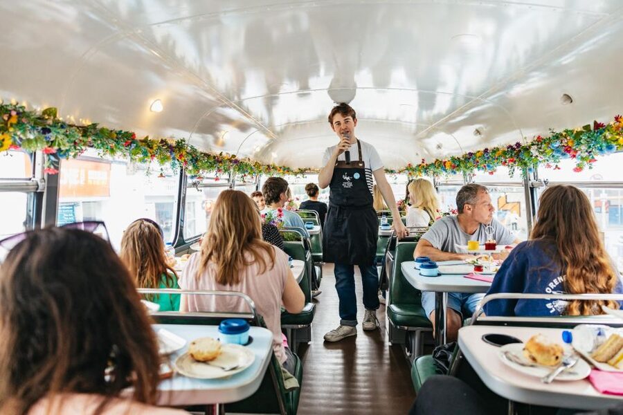 Dublin: Afternoon Tea Vintage Bus Tour - Key things you’ll remember