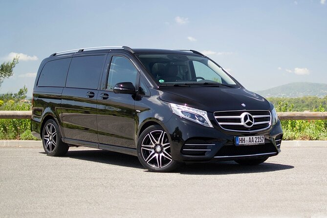 Dublin Airport (DUB) Private Transfer to Dublin City Centre - Price and logistics for a Dublin Airport car