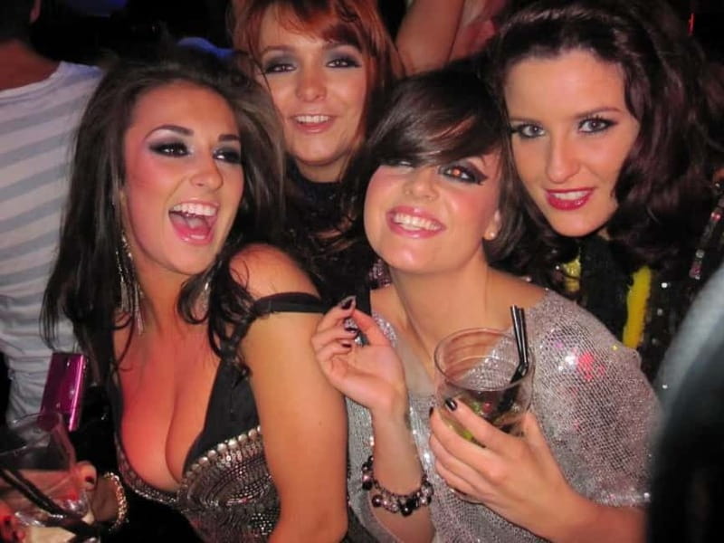 Dublin: City Pub Crawl Experience - What Makes the Guide Matter (Brion, Nicole, Nicola)