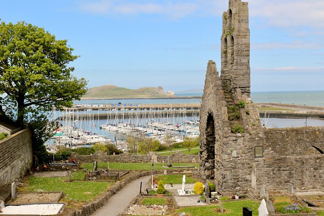 Dublin Coastal Hike Private Tour with Howth Adventures - The W.B. Yeats connection and the Martello Tower vs Napoleon
