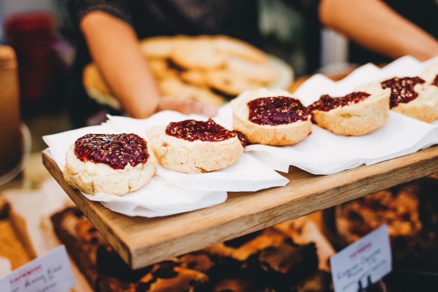 Dublin: Delicious Walking Food Tour - Finding the Guide at The Spire on O’Connell Street