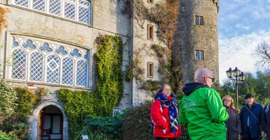 Dublin: Full-Day Howth and Malahide Castle Tour - Casino Marino Photo Stop: A Quick Break That Adds Character