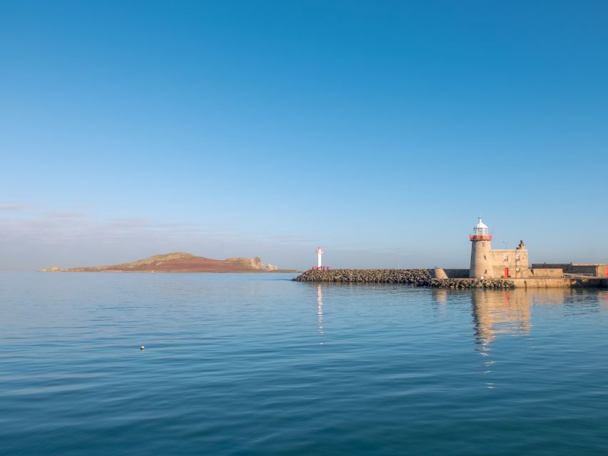 Dublin: Full-Day Howth and Malahide Castle Tour - Howth Fishermen’s Village: Lunch, Views, and Optional Walking
