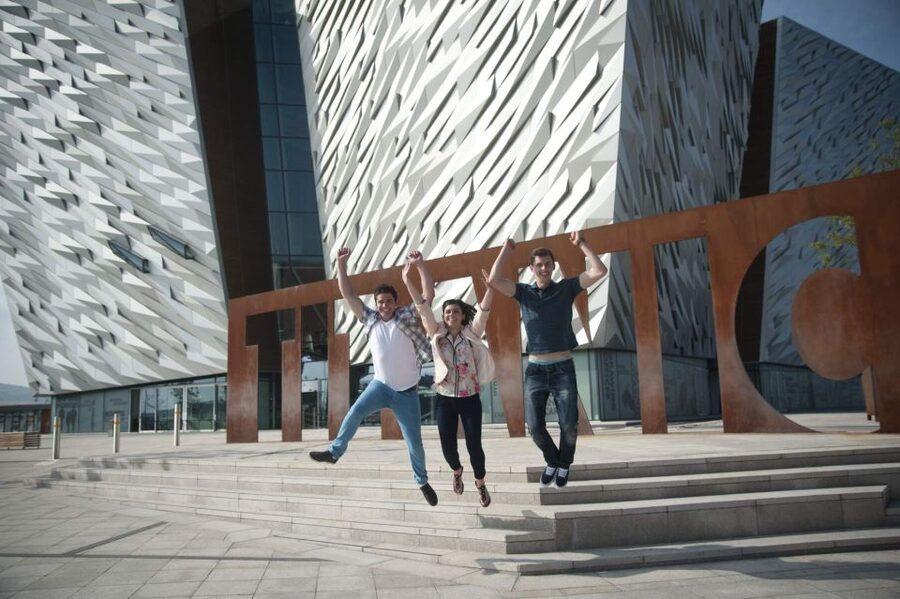 Dublin: Giant's Causeway, Dark Hedges & Titanic Guided Tour - What to pack so you don’t waste time (or feel miserable)