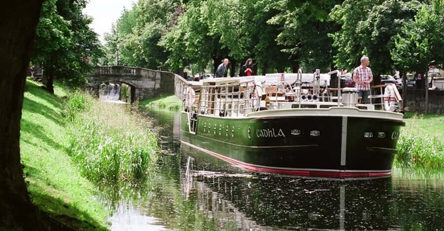 Dublin: Grand Canal Cruise with Dinner - Passing the Locks: The Slow, Exact Craft Behind the Scenes
