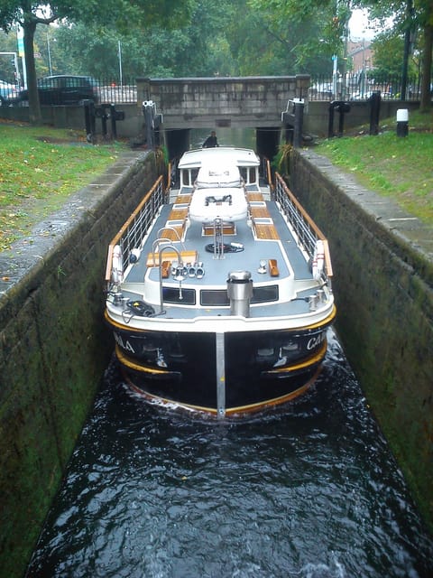 Dublin: Grand Canal Cruise with Dinner - Price and Value for $79: When It Feels Worth It
