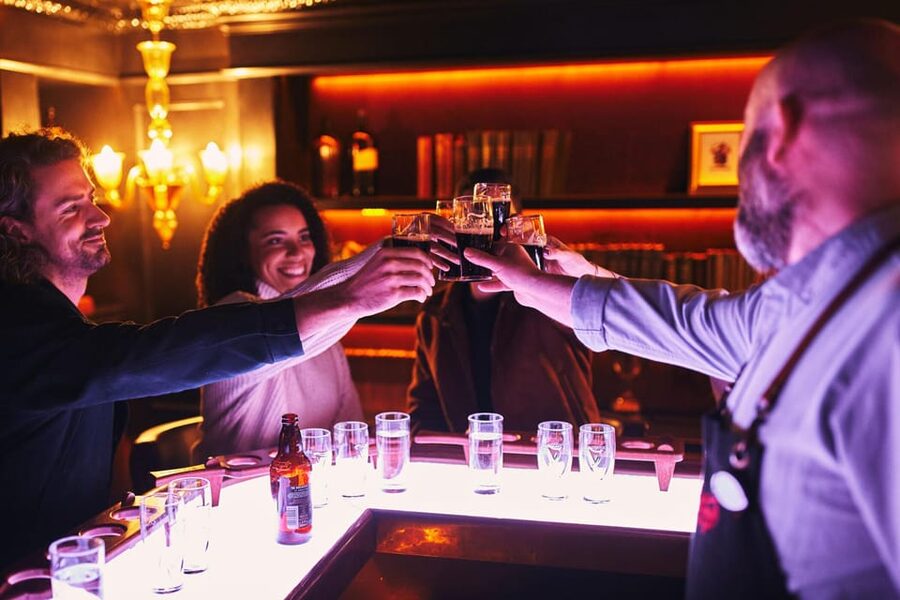 Dublin: Guinness Storehouse Connoisseur Experience - Your 1-hour itinerary: tastings, pour practice, and a pint you choose