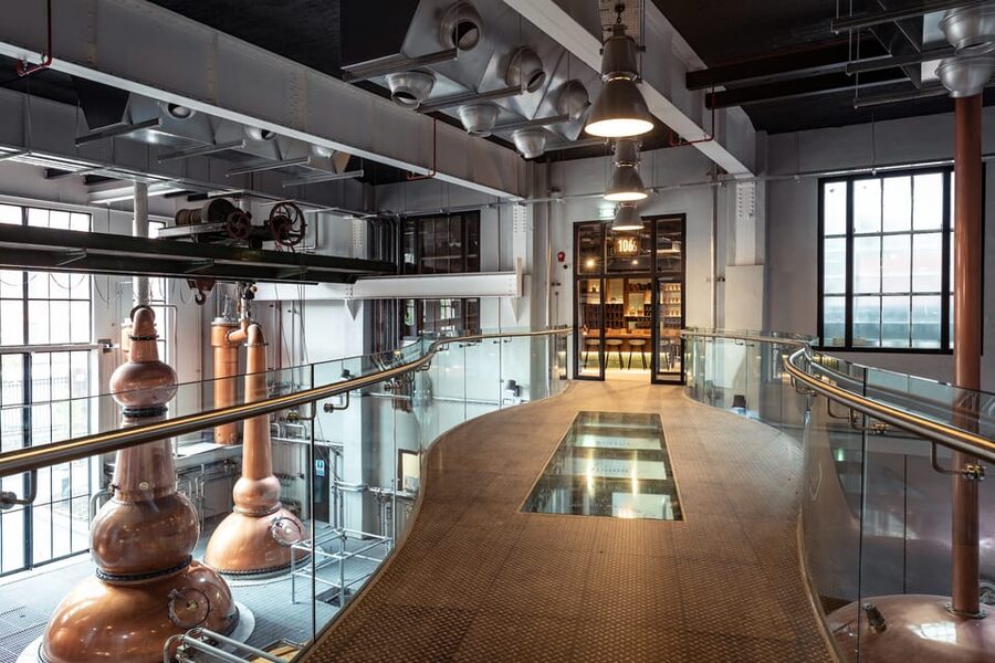 Dublin: Guinness Storehouse, Roe & Co Irish Whiskey Tour - Practical tips: shoes, ID, and what to plan around
