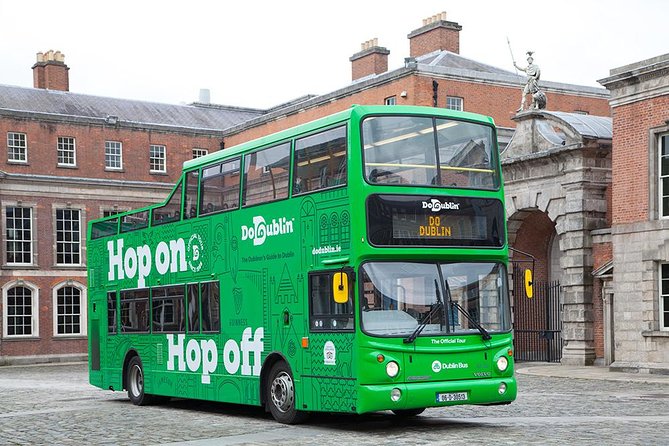 Dublin Hop-on Hop-off Bus Tour - Live Tour auf Deutsch - Live German tour days and departure times that matter