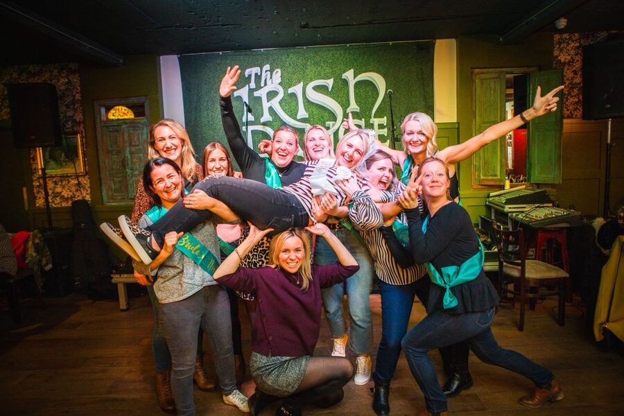 Dublin: Irish Music and Dance Show with Dance Lesson - What to bring and how to prepare for comfortable dancing