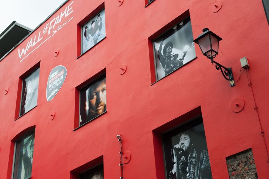 Dublin: Irish Rock 'N' Roll Museum with Tour in English - Temple Bar’s Wall of Fame: where the story starts