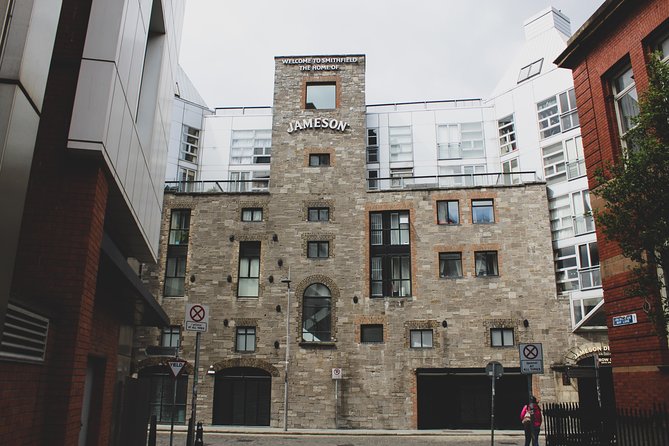 Dublin Jameson Distillery and Guinness Storehouse Guided Tour - Booking smart: timing, tickets, and what to wear