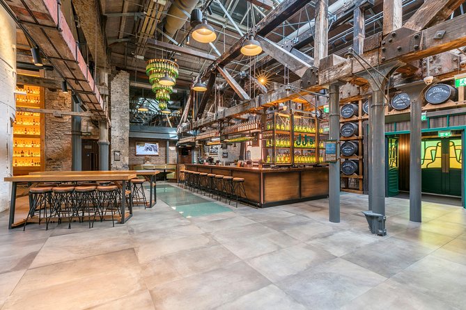 Dublin Jameson Distillery Bow St. Tour and Tasting 45 mins - JJ’s Bar time: sip, browse, and shop without pressure