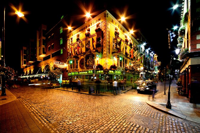 Dublin Live Guided Panoramic Open-Top Night Bus Tour - Trinity College, Merrion Square, and Oscar Wilde’s Dublin