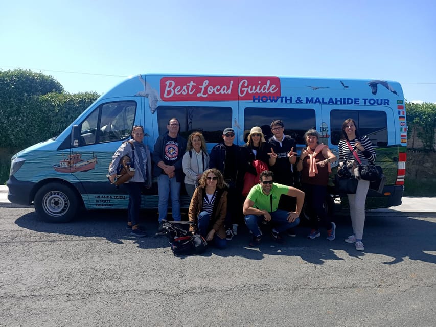 DUBLIN: Malahide castle and Howth MULTILINGUAL full day tour - Howth Summit to fishermen’s village: a walk option with real payoff