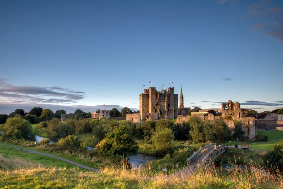 Dublin: Private Boyne Valley and Trim Castle Day Tour - Price and Logistics: Is $670 Per Group Good Value?
