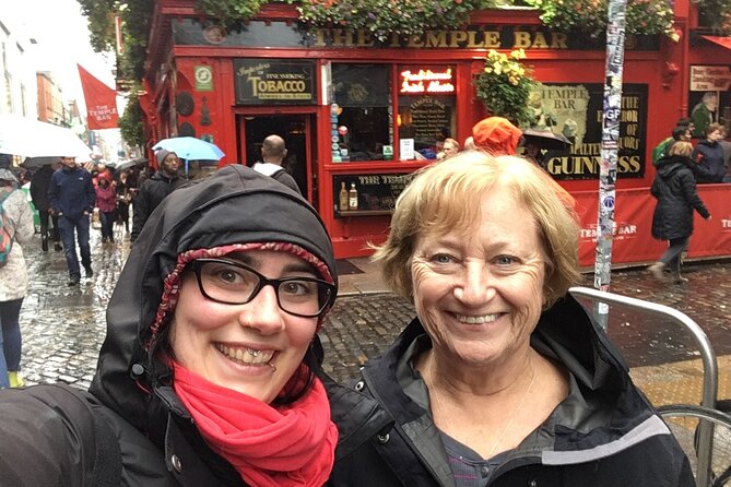 Dublin Private Custom Tour with a Local, Highlights & Hidden Gems - Stop 3: Temple Bar-side alleys—colorful pubs and artisan shops without the herd