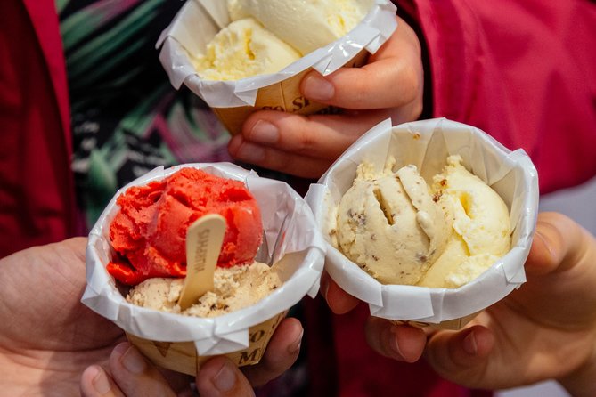 Dublin Private Walking Food Tour With Locals with 10 Tastings - Why a private 3-hour walking food tour makes Dublin click