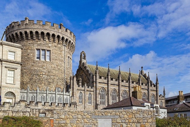 Dublin Private Walking Tour With A Professional Guide - O’Neill’s, Temple Bar, and Grattan Bridge: where stories meet street life