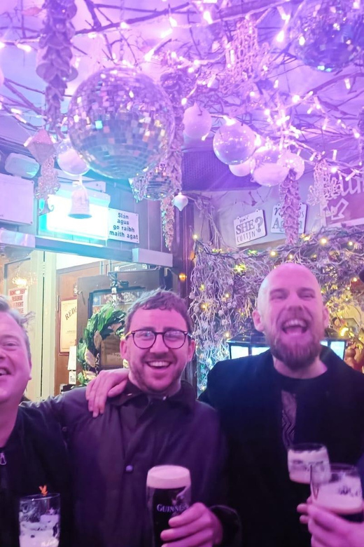 Dublin: Pub Tour. Pour The Perfect Guinness, Whiskey & Music - Temple Bar plus Christ Church area: the walk between “myth” and “real”