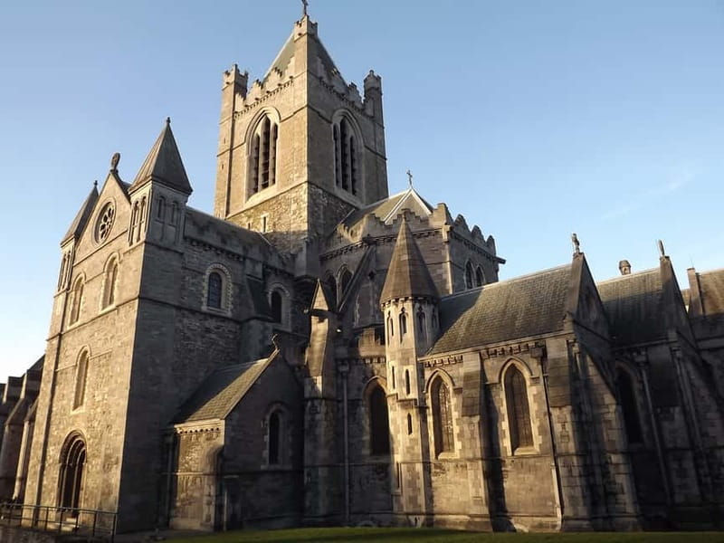 Dublin: Sightseeing Walking Tour in German - Key things I’d pencil into your Dublin day