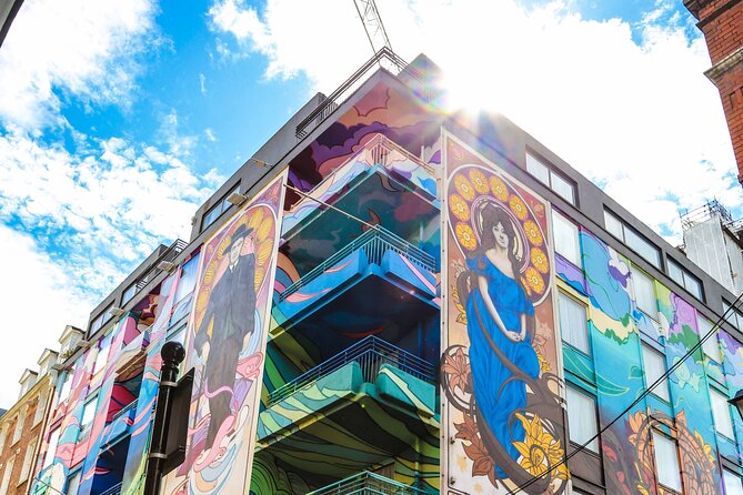Dublin Street Art Walking Tour - Guides, Group Energy, and How the Walk Actually Feels