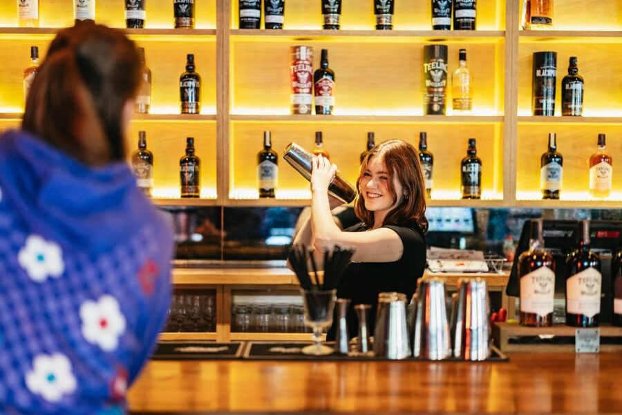 Dublin: Teeling Whiskey Distillery Tour & Tasting - Teeling in the Liberties: a working distillery you can actually see