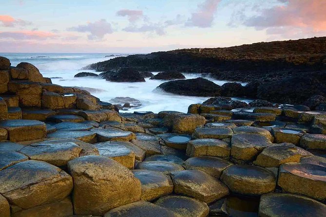 Dublin to Belfast Black Cab, Dunluce Castle and Giant's Causeway - Giant’s Causeway in about two hours: the must-sees and the walk reality