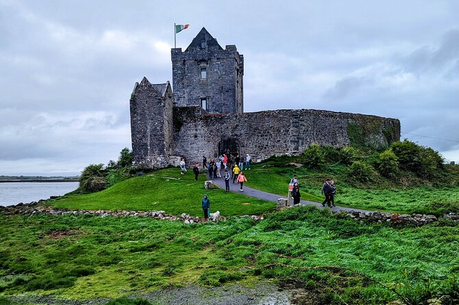 Dublin to Cliffs of Moher Private Luxury Day Tour - Your Day Starts in Dublin: Pickup, Private Car Comfort, and Wi‑Fi