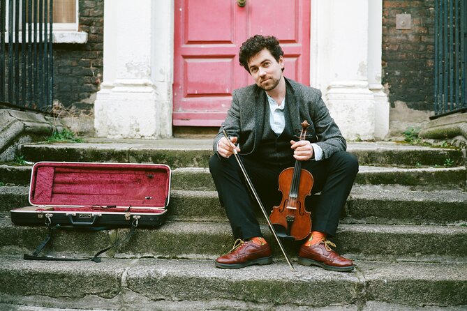 Dublin Traditional Irish Music Walking Tour with Live Performance - Smock Alley Theatre (1662): Ireland’s oldest theatre, right in Temple Bar