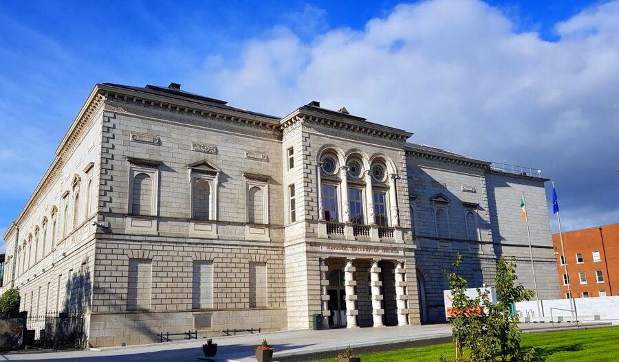Dublin: Treasures of Ireland Museums Private Tour - National Library of Ireland: Yeats and the power of words