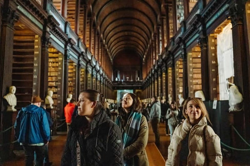 Dublin: Trinity College, Castle, Guinness and Whiskey Tour - Guide quality: why names like Brian and Niall keep coming up