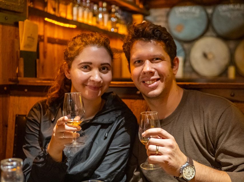 Dublin: Whiskey Tasting Tour - Stop 1 at The Lincoln’s Inn: a 70-minute whiskey introduction