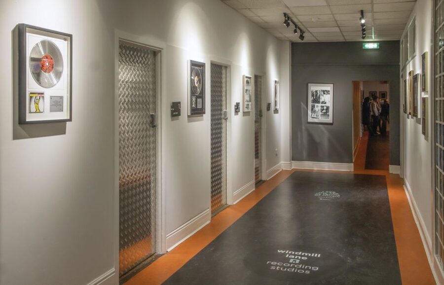 Dublin: Windmill Lane Recording Studios Tour - How the tech story is explained: from old gear to today’s software