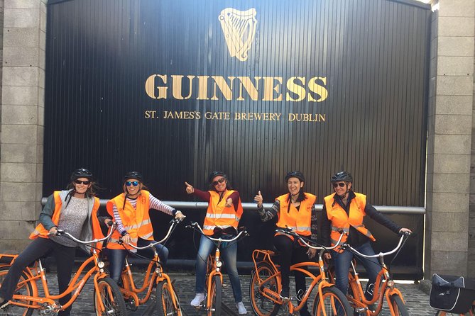E-Bike & Bike Tour with a Local Guide in Dublin - E-bike vs. bike in Dublin: the ride experience you should expect